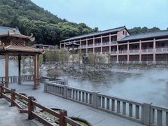 -石峰岩寺