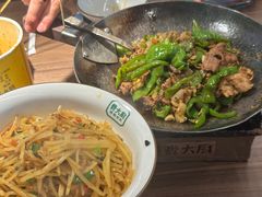 -费大厨辣椒炒肉(黄兴中心广场店)