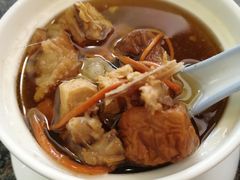 松茸炖鸡汤-春阳水饺(香槟广场店)