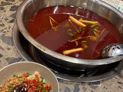 -肖肖酸萝卜鱼火锅(总店)
