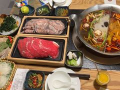 -湊湊火锅·茶憩(上海合生汇店)