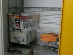 -安东易迷你自助仓储寄存仓库(杨浦店)