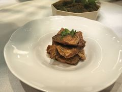 熏鲳鱼-世博源公馆·本帮融合菜·主题包厢·江景餐厅