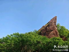 -龙潭大峡谷
