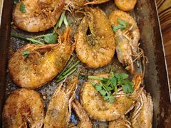 -老东镇啤酒屋海鲜加工·蒸汽海鲜·海鲜烧烤(台东店)