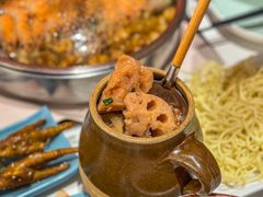 -黄记煌三汁焖锅(新佳丽江汉路店)