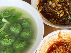 -柏合黄记豆腐皮饭店