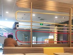 大堂-麦当劳(机场T1航站楼店)