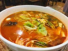 番茄什锦素菜米线-周彦辰重庆火锅米线·冒菜(万达总店)