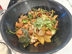 -醉人椒麻辣香锅(王府井喜悦店)