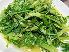 清炒空心菜-品渔味湖鲜馆(拈花湾店)