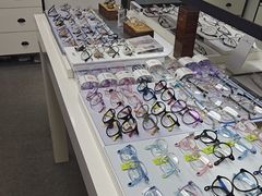 -造寸眼镜·蔡司官方授权店(东门店)
