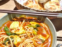 传统馕坑烤包-纳鲁孜·新疆特色餐厅(上海悦荟广场店)