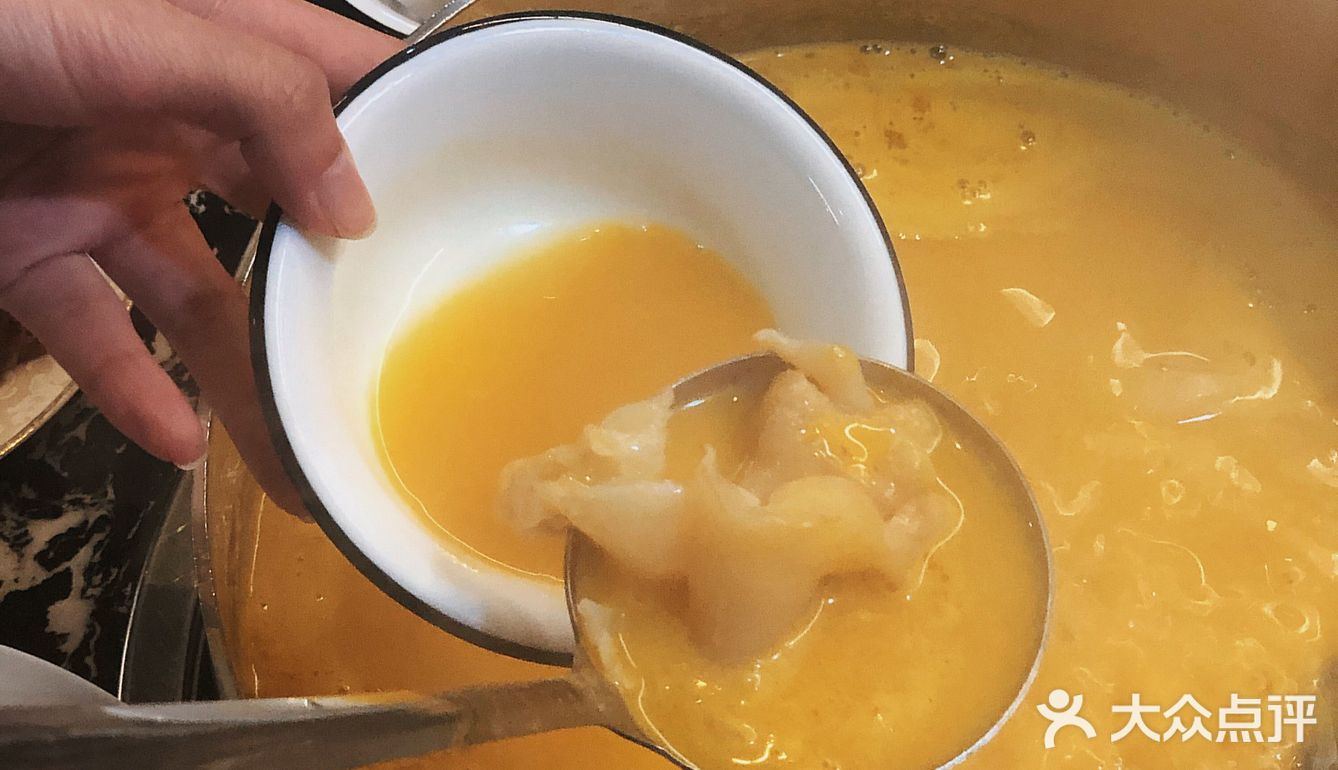 南京首家‼️北极深海花胶打边炉🟠人均百元