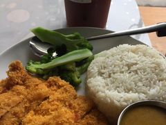 -新荔园茶餐厅(荔湾区府宿舍大院店)