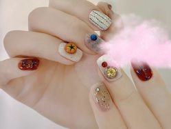 -安吉拉·纤纤玉指美甲美睫创意中心