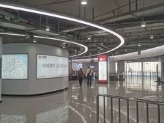 -东方体育中心(地铁站)