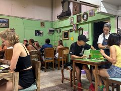 -Kat's Kitchen