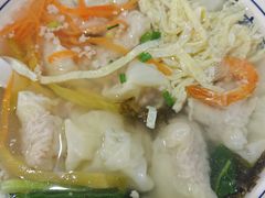 -长人馄饨铺(解放街店)