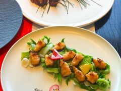 -馋遇江南·精致湖景雅宴(东方之门店)