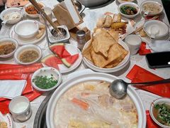 -三人行骨头王火锅(长寿店)