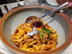 敲糖棒棒鸡-辛香汇·现炒川菜(淮海路百盛店)