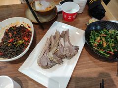 -贯贯吉·清真餐厅(浙江中路店)