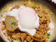 温泉蛋牛肉饭-照相馆的食堂(曲阜师范大学店)
