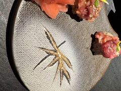 -蟹犇前•帝王蟹雪蟹(陆家嘴店)