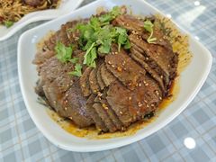 -芳芳餐厅(白沙路店)