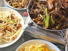-丹水桥地锅鱼·翘嘴鲌·地方特色全鱼宴(丹江口大坝店)