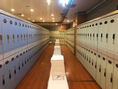 -嘉年华会水疗会(大剧院站E出口店)