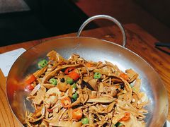 -金枝玉叶上海人家食府(三里河店)