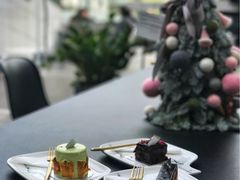 -UNI UNI(环亚凯瑟琳店)