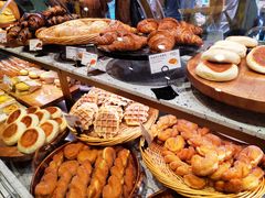-巴黎贝甜(泗泾店)