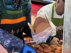 -红专尹胖子油炸糕