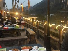 -楠柏弯休闲山庄(梨花溪店)