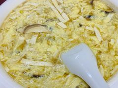 酸辣汤-兴国苑酒店