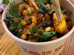 -八一路好吃街(雨田商务大厦店)