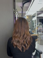 -藤野造型烫发染发