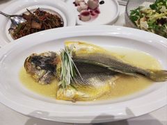 -万龙洲海鲜(大兴绿地缤纷城店)