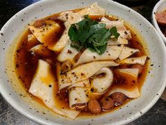 流汁宽粉-臻老板牛肉面(光华路SOHO店)