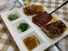-新大咀港式茶餐厅(宝山万达店)