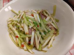 -新李记 · 口味菜馆(南郊公园店)