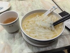 -麦奀云吞面世家 山顶店(山顶广场店)
