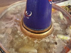 -毛辣果·贵州红酸汤牛肉火锅(西单店)
