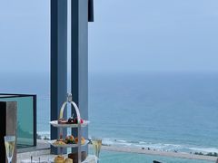 -瑰丽酒店·海吧·天际下午茶·现场DJ·天台酒吧