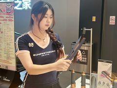 -王府井百货熙地港店
