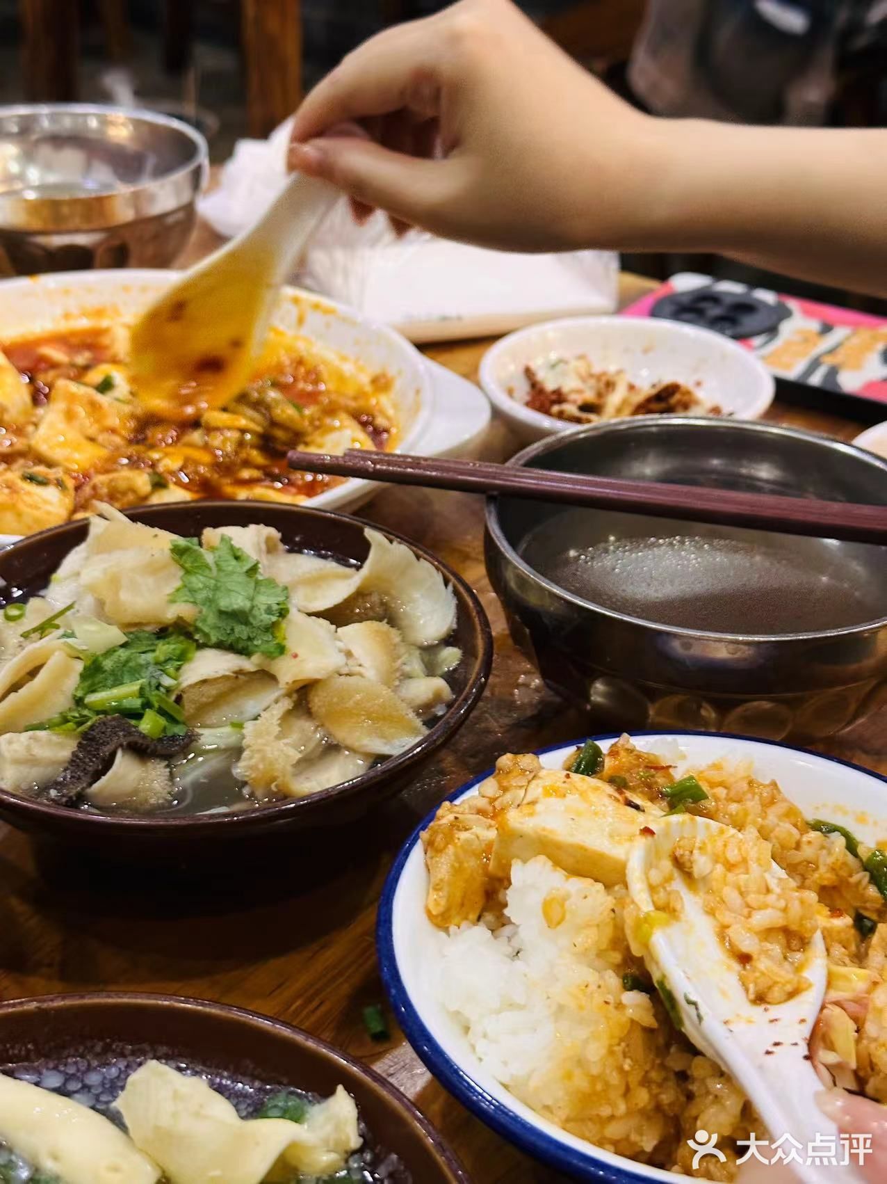 朋友非拽着我去吃跷脚牛肉！没想到这么惊艳!!
