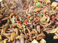 -老周炒拨拉(甘州总店)